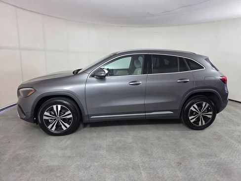 Certified 2025 Mercedes-Benz GLA 250 image 7