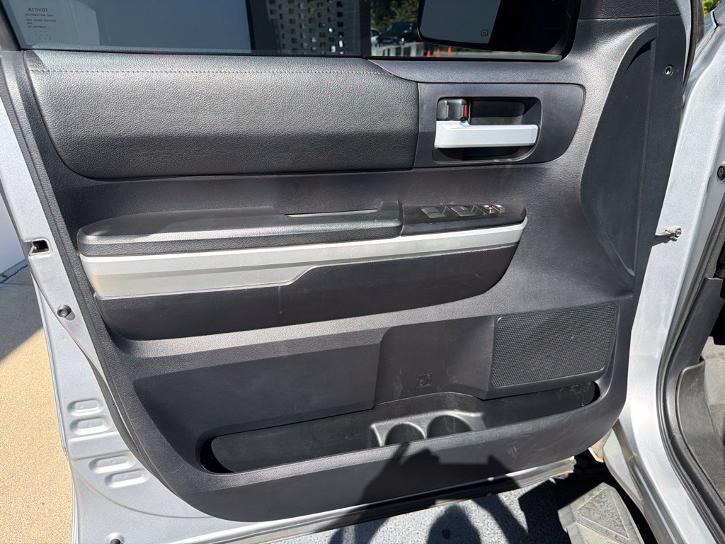 Used 2017 Toyota Tundra SR5 w/ SR5 Upgrade Package RWD image 44