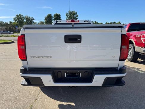 Used 2022 Chevrolet Colorado LT w/ Fleet Safety Package RWD image 7