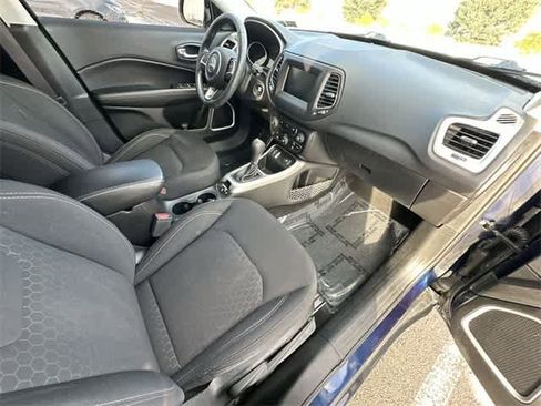 Used 2019 Jeep Compass Sport image 21