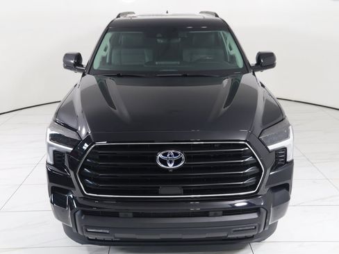 Used 2024 Toyota Sequoia Limited image 74