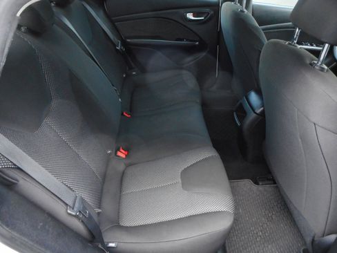 Used 2016 Dodge Dart SE w/ Convenience Group image 24