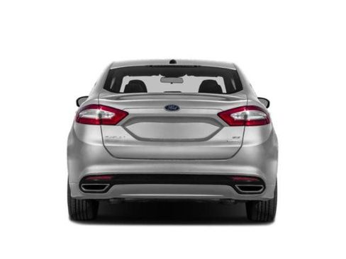 Used 2015 Ford Fusion SE w/ Equipment Group 202A FWD image 5