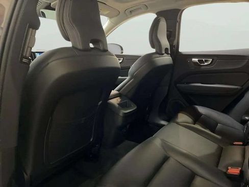 Used 2025 Volvo XC60 B5 Core AWD/4WD image 73