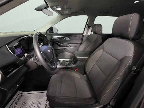 Certified 2021 Chevrolet Traverse LT FWD image 17