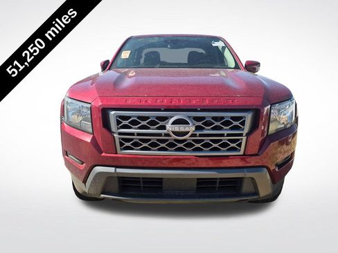 Used 2023 Nissan Frontier SV w/ Technology Package AWD/4WD image 2