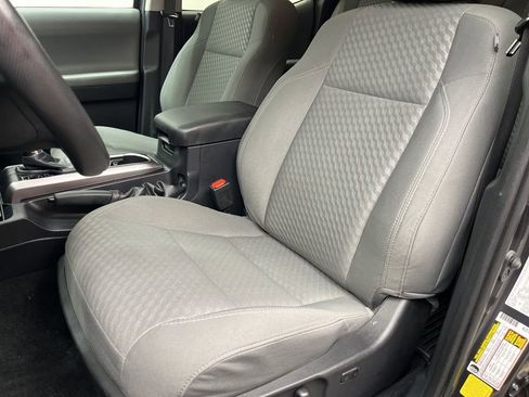 Used 2021 Toyota Tacoma SR5 image 19