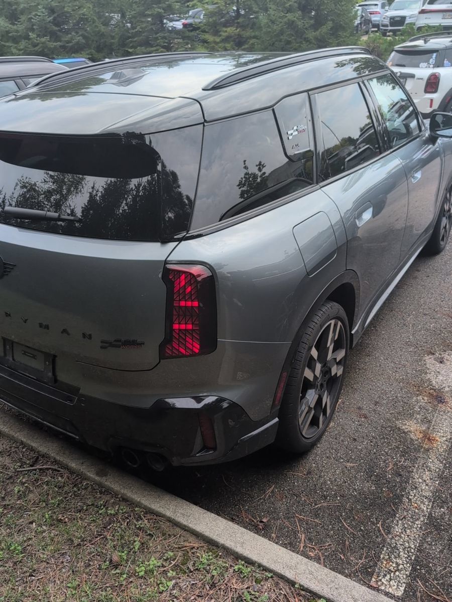 Certified 2025 MINI Cooper Countryman John Cooper Works w/ Comfort Package Max AWD/4WD image 4
