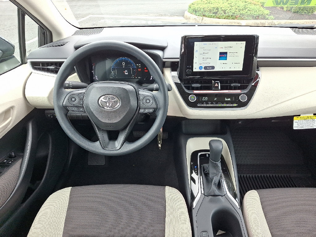 Used 2026 Toyota Corolla LE FWD image 12