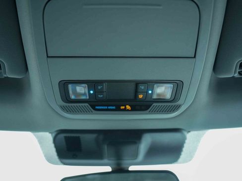 Used 2023 Ford F150 XL w/ XL Chrome Appearance Package image 34