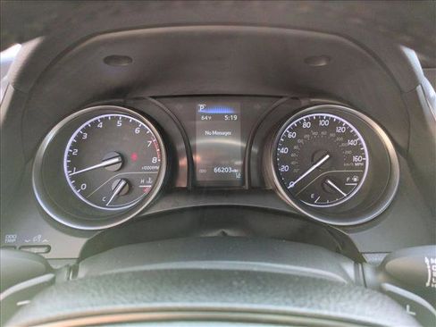 Used 2024 Toyota Camry SE FWD image 11