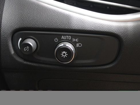 Used 2024 Chevrolet Malibu LT FWD image 35