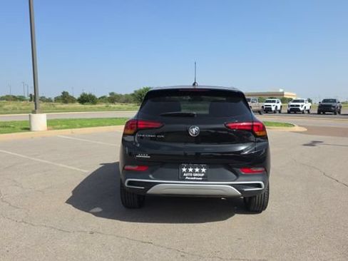 Used 2023 Buick Encore GX Preferred w/ Cold Weather Comfort Package FWD image 7