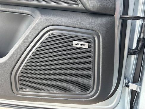 Certified 2026 Porsche Macan image 22