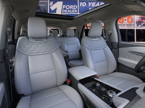 New 2026 Ford Explorer Platinum w/ LUX Leather Package AWD/4WD image 10