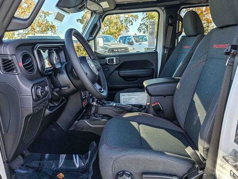 New 2026 Jeep Gladiator Rubicon image 16