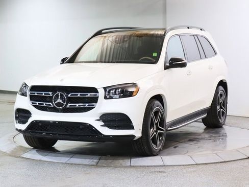 Used 2022 Mercedes-Benz GLS 580 GLS 580 image 16