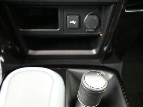 Used 2022 Toyota 4Runner TRD Off-Road Premium image 17