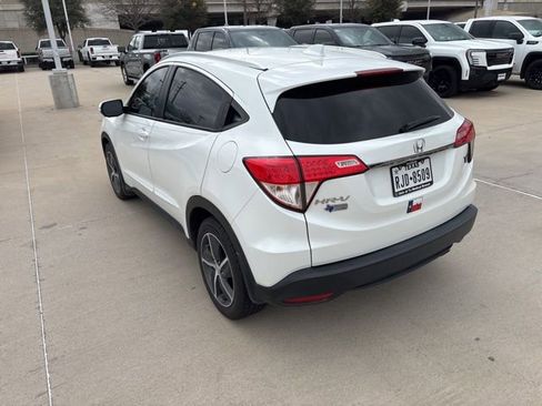 Used 2022 Honda HR-V EX-L image 4