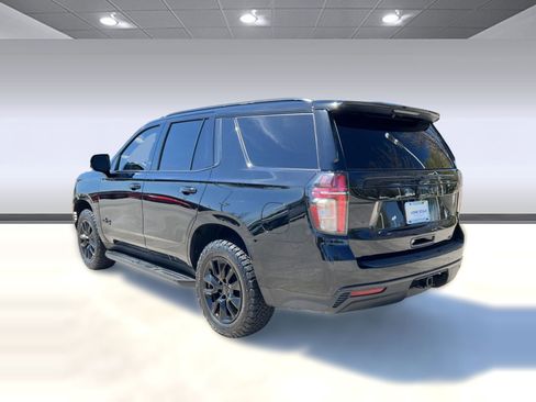 Used 2022 Chevrolet Tahoe LT w/ LT Signature Plus Package image 3