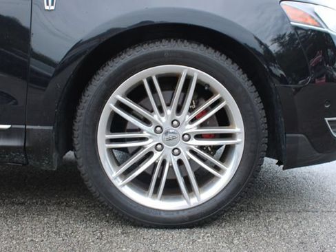Used 2019 Lincoln MKT AWD image 39