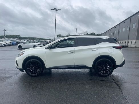 Used 2024 Nissan Murano SV w/ SV Midnight Edition Package AWD/4WD image 4