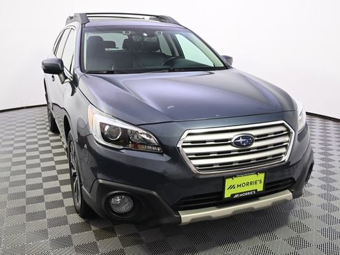 Used 2017 Subaru Outback 2.5i Limited AWD/4WD image 9