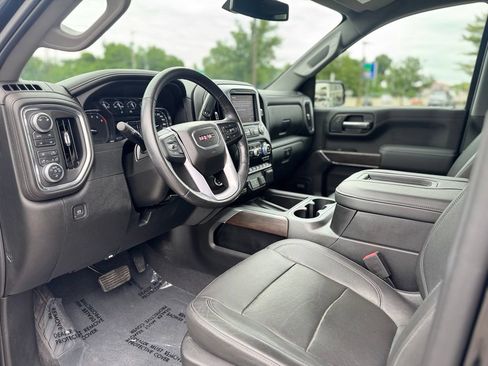 Used 2019 GMC Sierra 1500 SLT w/ SLT Premium Package AWD/4WD image 14