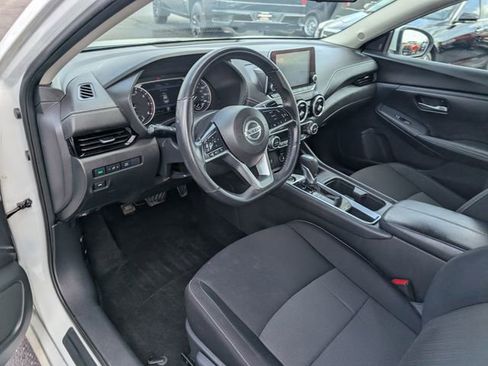 Used 2021 Nissan Sentra SV image 12