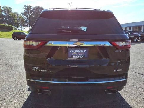Used 2018 Chevrolet Traverse Premier w/ LPO, Floor Liner Package AWD/4WD image 4