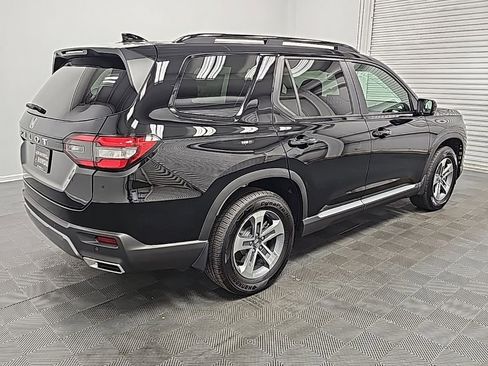 New 2026 Honda Pilot EX-L image 8