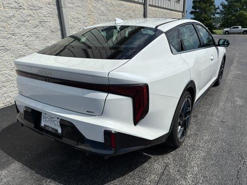 Used 2025 Kia K4 GT-Line w/ GT-Line Sunroof Package FWD image 3