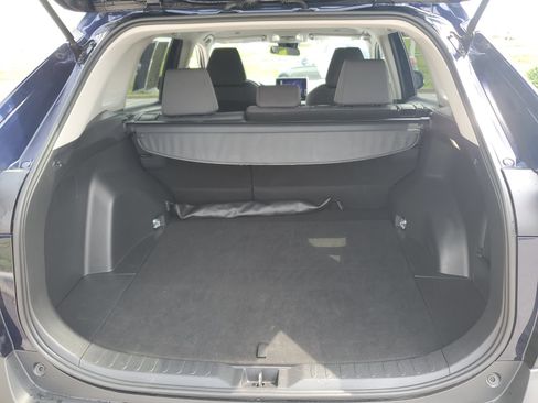 Certified 2025 Toyota RAV4 XLE AWD/4WD image 9