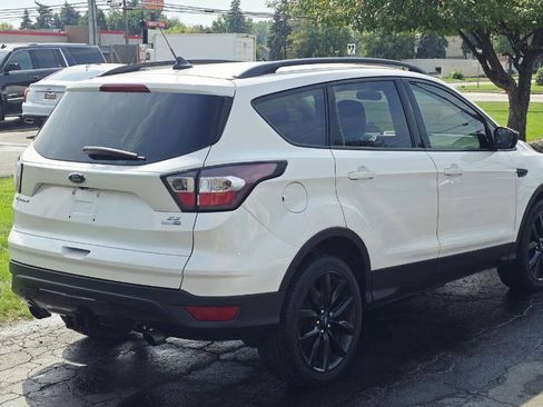 Used 2018 Ford Escape SE w/ SE SYNC Package AWD/4WD image 6