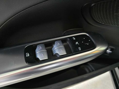 Used 2023 Mercedes-Benz C 300 Sedan image 27