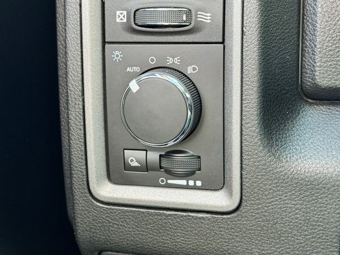 Used 2021 RAM 1500 Tradesman w/ Popular Equipment Group RWD image 29