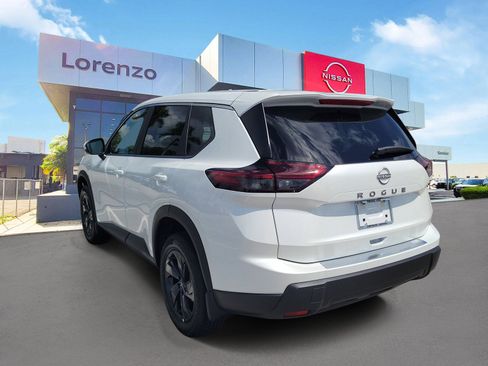 New 2026 Nissan Rogue SV w/ Cold Weather Package FWD image 6