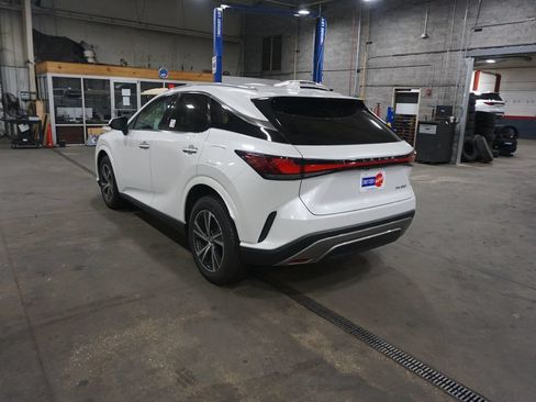 Used 2024 Lexus RX 350 FWD w/ Technology Package image 23