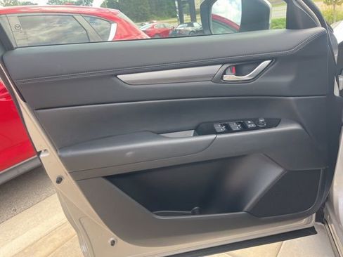 New 2025 MAZDA CX-5 AWD 2.5 S w/ Select Package image 6