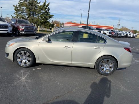 Used 2015 Buick Regal Premium w/ Experience Buick Package image 6