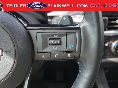 Used 2023 Nissan Pathfinder SL w/ SL Premium Package AWD/4WD image 28