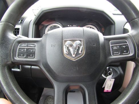 Used 2016 RAM 2500 SLT AWD/4WD image 16