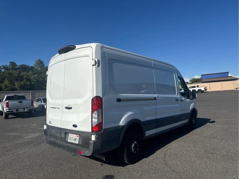 Used 2022 Ford Transit 350 Medium Roof AWD image 5