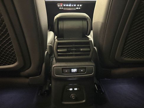 Used 2025 Audi Q4 e-tron Premium w/ Convenience Package RWD image 26
