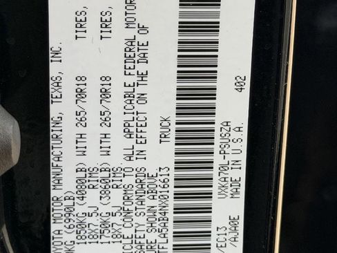 Used 2022 Toyota Tundra SR5 w/ SR5 Premium Package RWD image 32