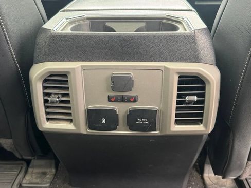 Used 2019 Ford F150 Lariat w/ Equipment Group 502A Luxury AWD/4WD image 12