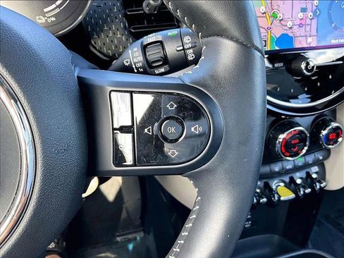 Used 2022 MINI Cooper SE image 21