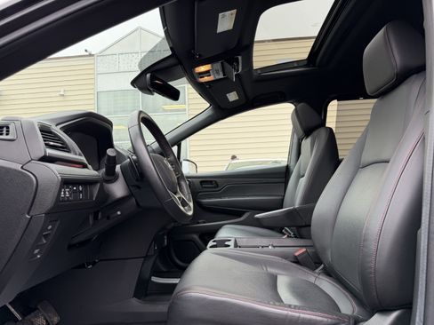 Used 2024 Honda Odyssey Sport image 14