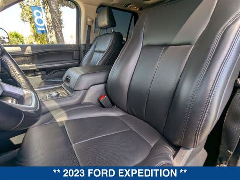 Used 2023 Ford Expedition Max XLT image 21