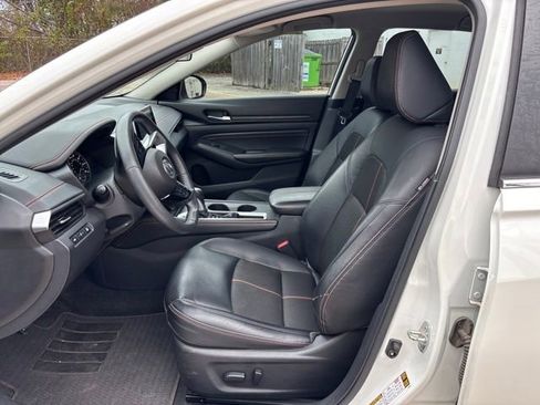 Used 2021 Nissan Altima 2.5 SR image 5